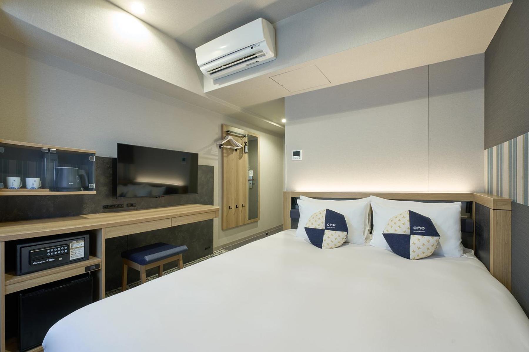 Omo Kansai Airport By Hoshino Resorts Izumisano Ngoại thất bức ảnh A room at Hotel Winstar Kobe
